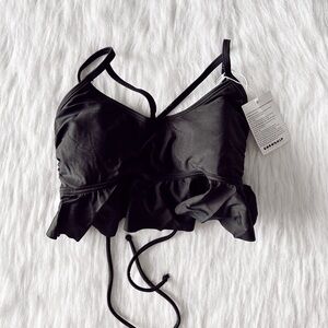 NWT Black Bikini Top Size US 4